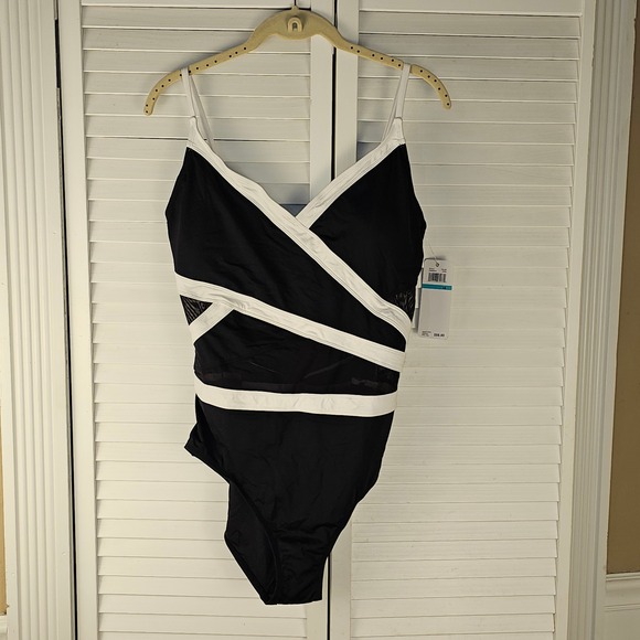 NWT Anne Cole Womens Black White Mesh Inset‎ Swimsuit 16